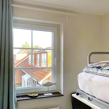 Апартаменты Huus Waterkant 04, Amrum Витдюн